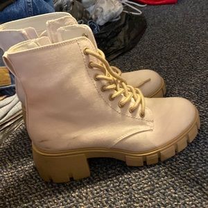 target heeled boots